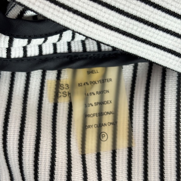 Calvin Klein Skirt - White with Black Stripes Size 14 - Picture 8 of 8